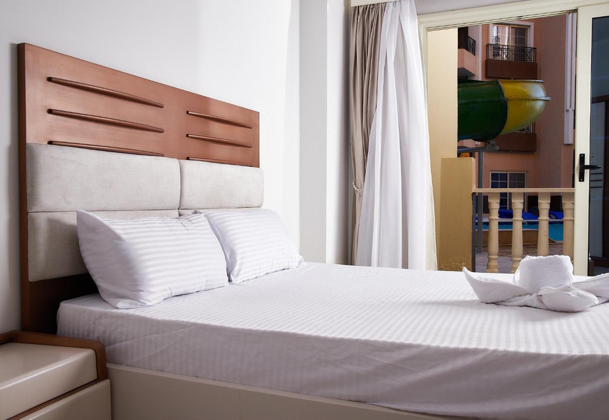 Vision Suites Panoramic Sea View Хургада Экстерьер фото